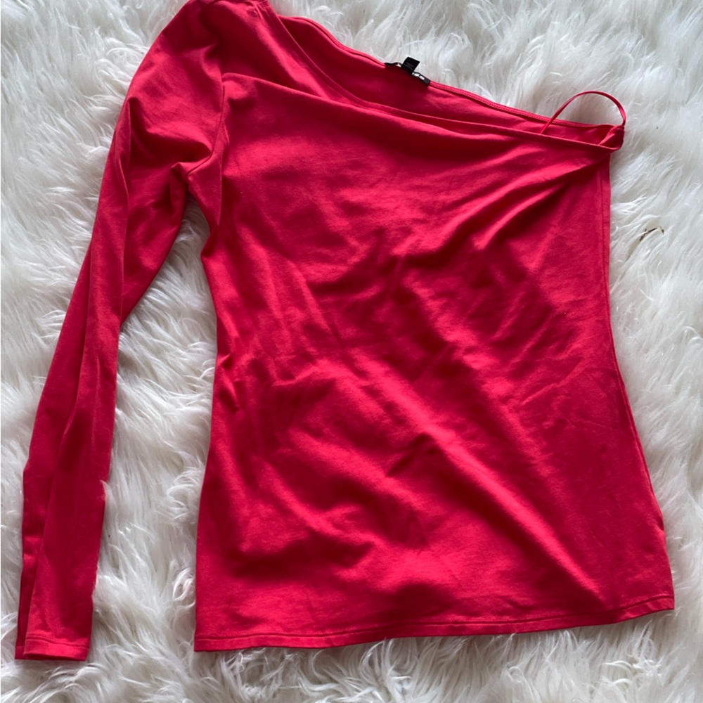 Express one shoulder top